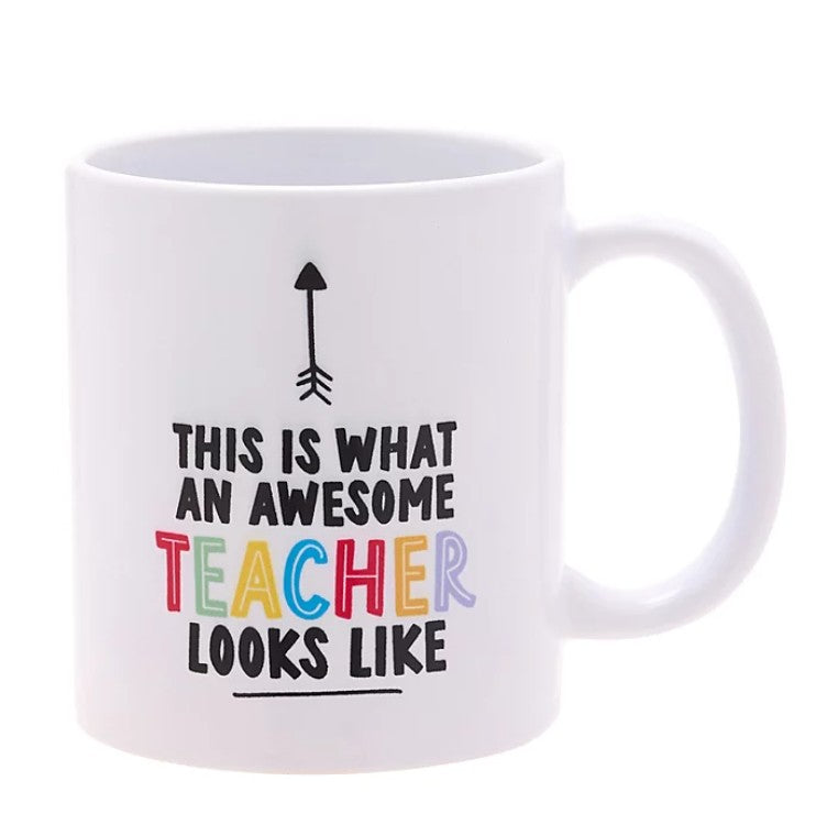 Ceramic mug featuring “This Is What An Awesome Teacher Looks Like” text with teacher appreciation design.