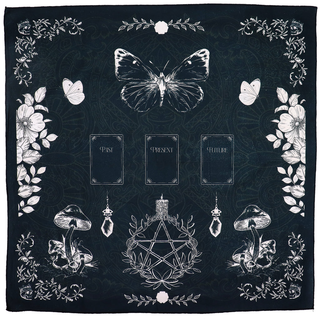 Witches garden black tarot reading cloth 75cm, perfect for card spreads and rituals